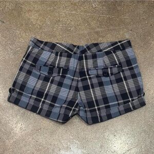 charlotte russe plaid blue and black shorts